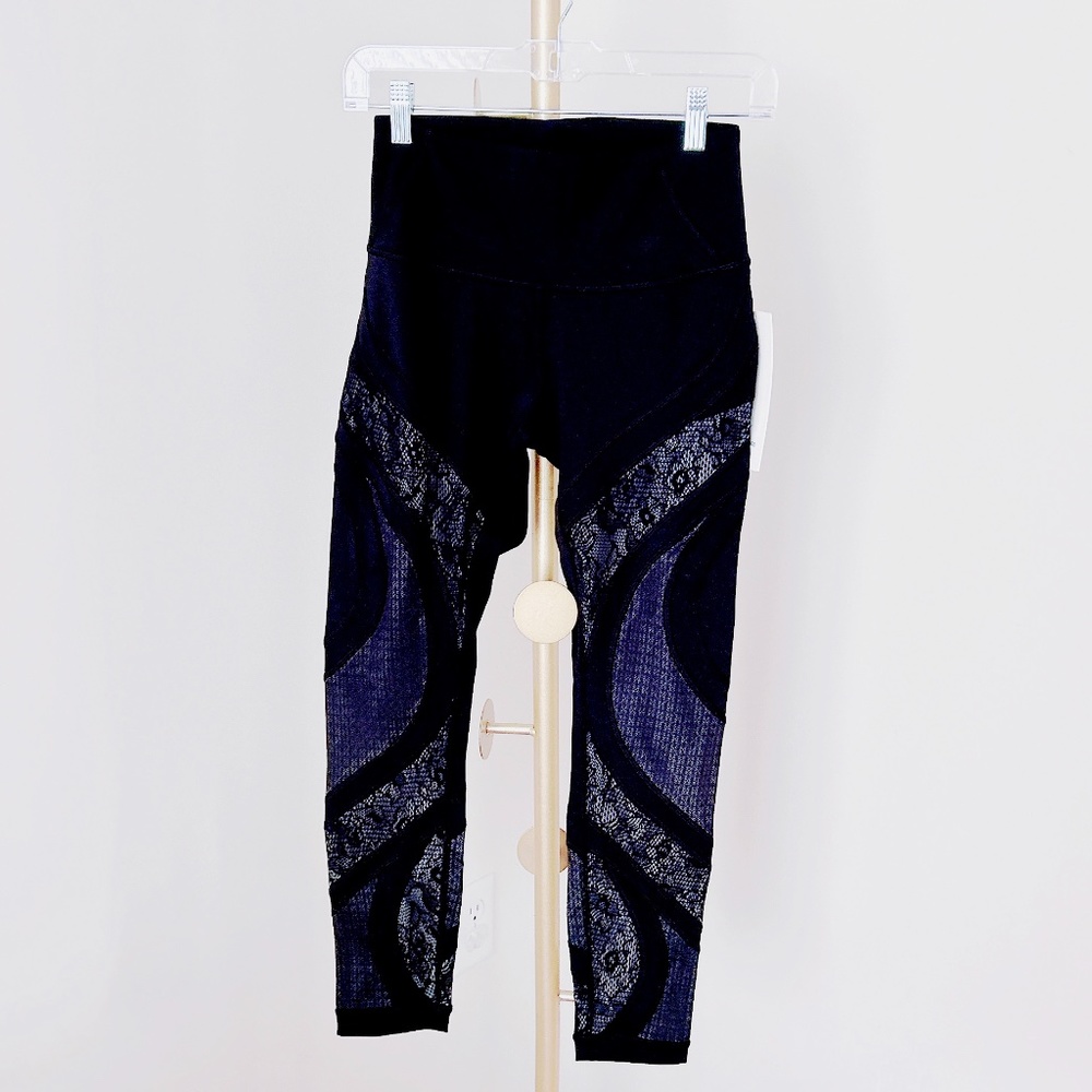 Brand-new with tag! Lululemon athletica wunder under tight 25" lace
